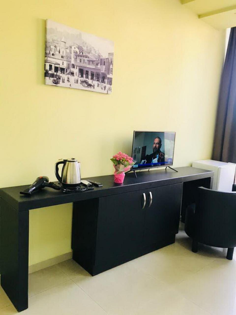 Tiflis Avlabari Hotel Exteriör bild